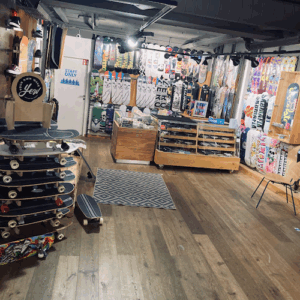Blue Tomato Shop
