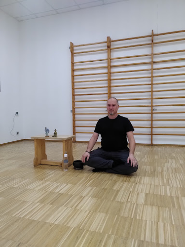 Dennis Engel Qi Gong und Meditation