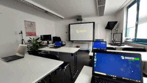 Der Firmenname lautet Campuswelt