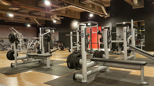 McFit Fitnessstudio Köln-Ehrenfeld