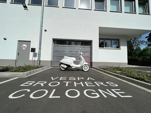 Vespa Brothers Cologne